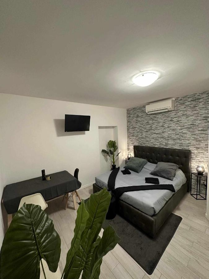 Destiny Home 3 Verona Borgo Roma Ngoại thất bức ảnh
